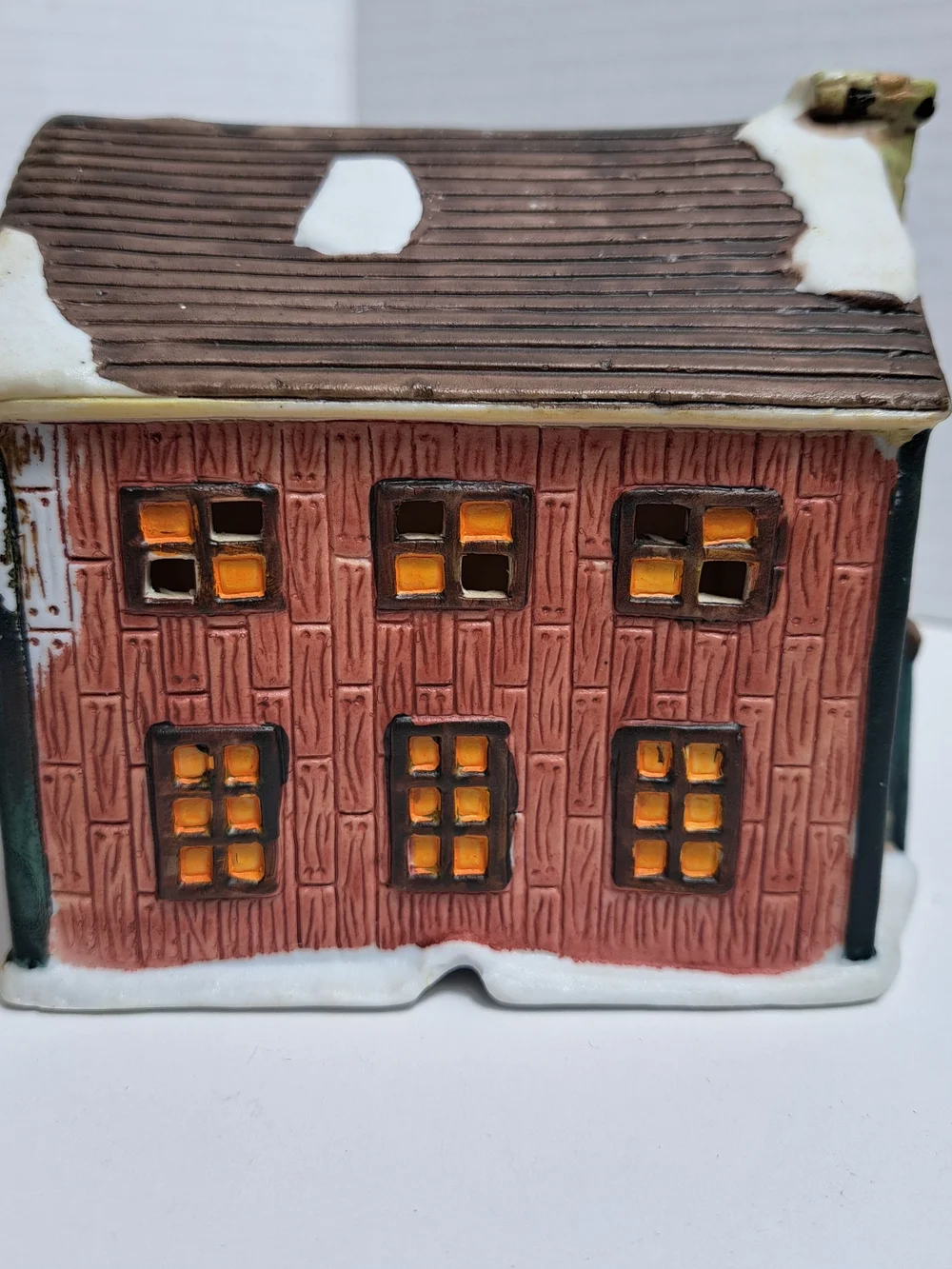 Vintage 1995 Dickens Sugar Creek Country Barn & 1995 Blacksmith Shop Lot of 2